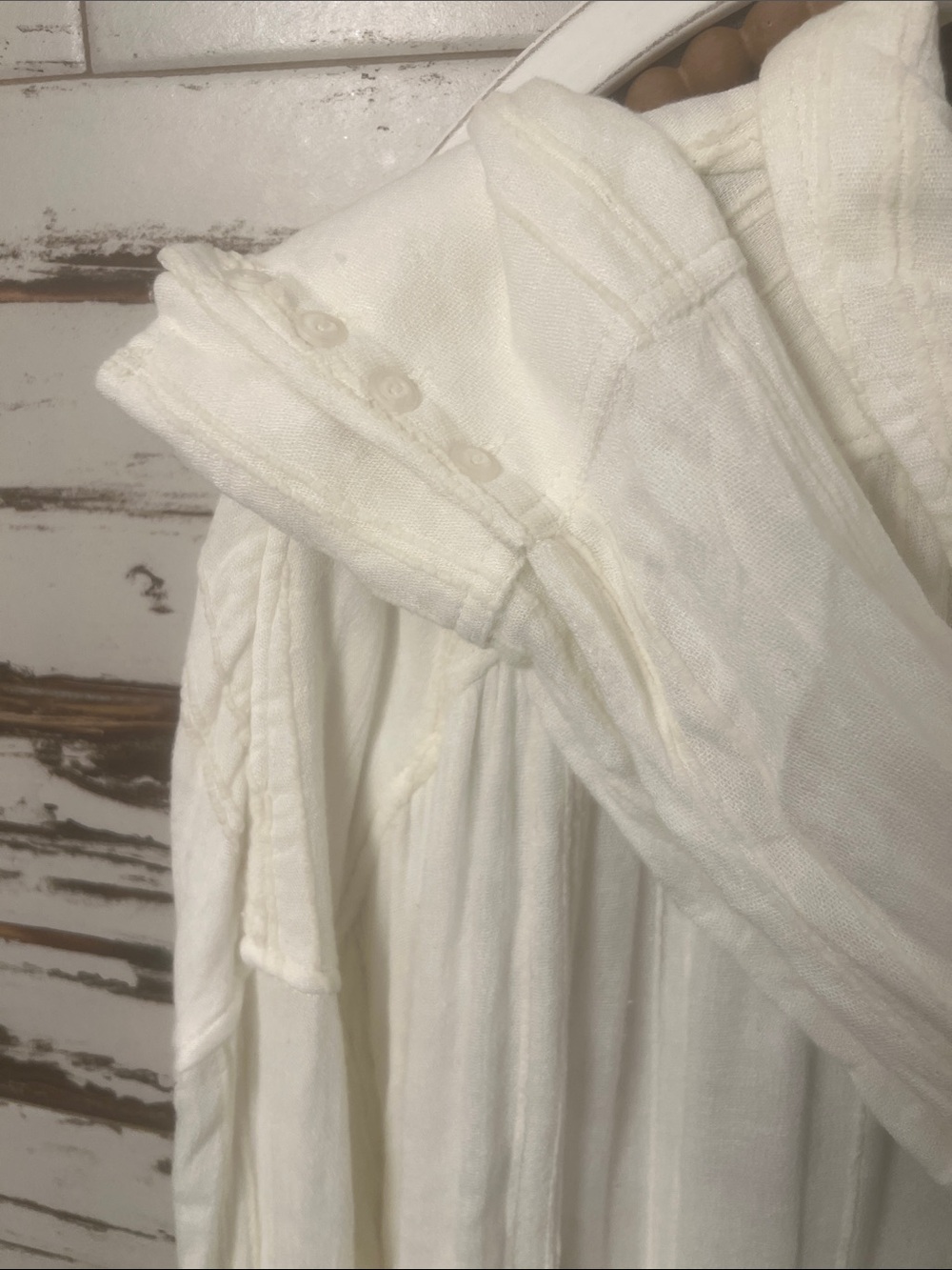 Free People Ivory Button-Down Tunic Shirt (Bin 2-73) - Picture 7 of 7